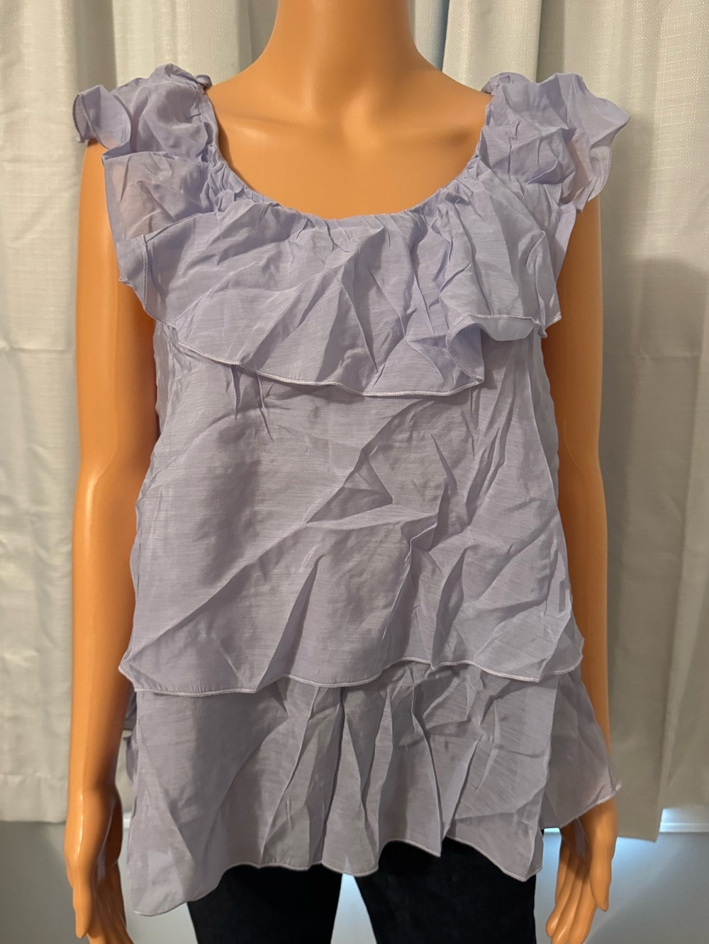 Pretty Easel size S relaxed ruffle top tiered sleeveless shirt new